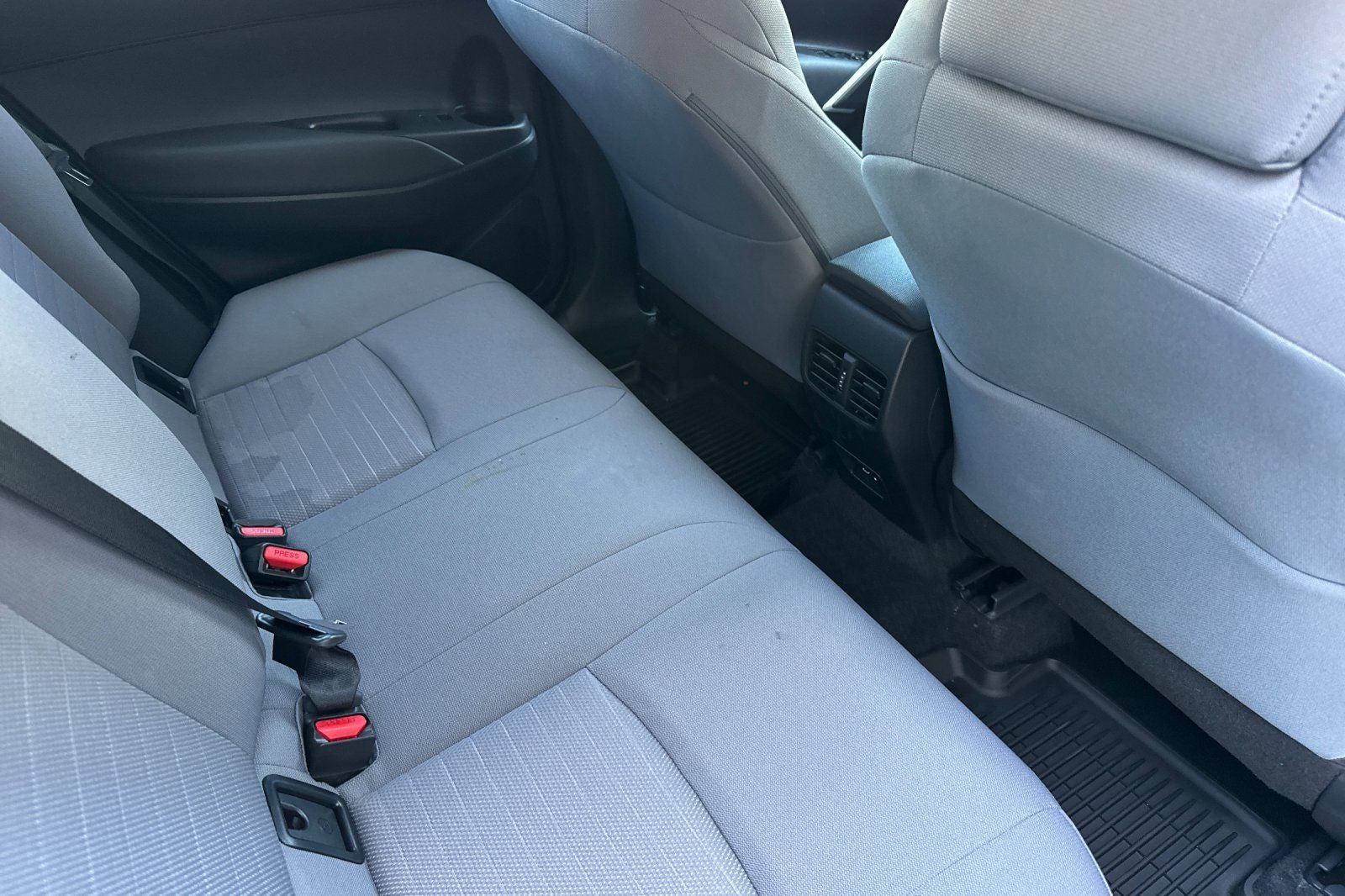 2026 Toyota Corolla Cross Hybrid SE
