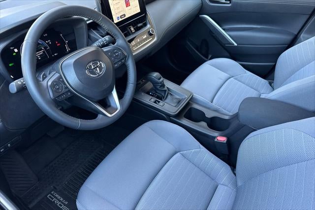 2026 Toyota Corolla Cross Hybrid SE