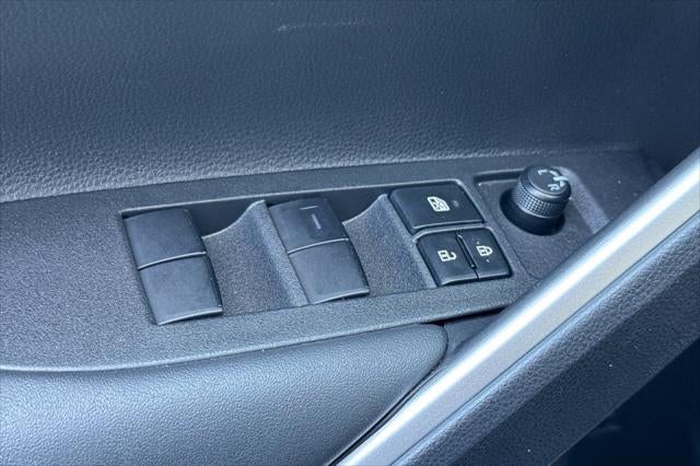 2026 Toyota Corolla Cross Hybrid SE