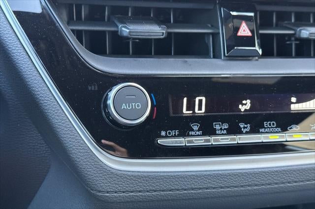 2026 Toyota Corolla Cross Hybrid SE