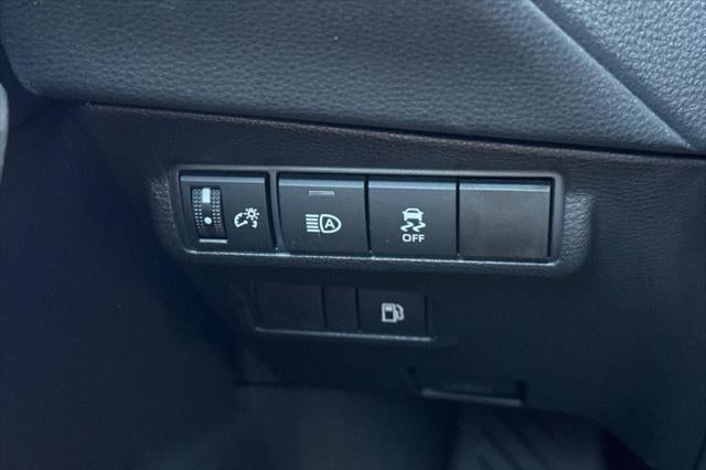 2026 Toyota Corolla Cross Hybrid SE