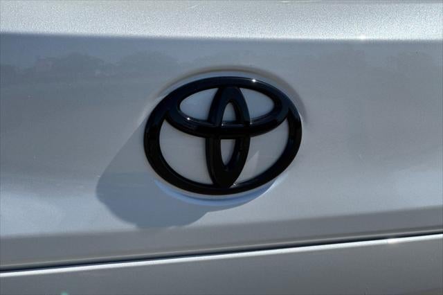 2026 Toyota Corolla Cross Hybrid SE