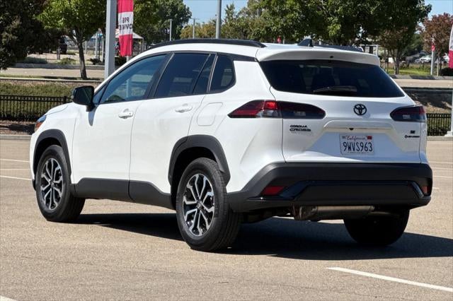 2026 Toyota Corolla Cross Hybrid SE