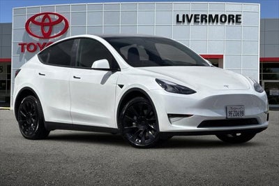 2023 Tesla Model Y Long Range