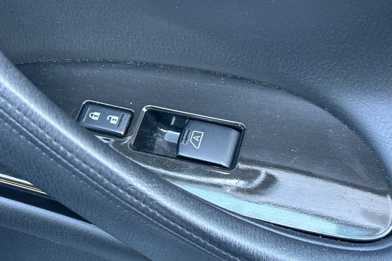 2017 INFINITI QX50 Base