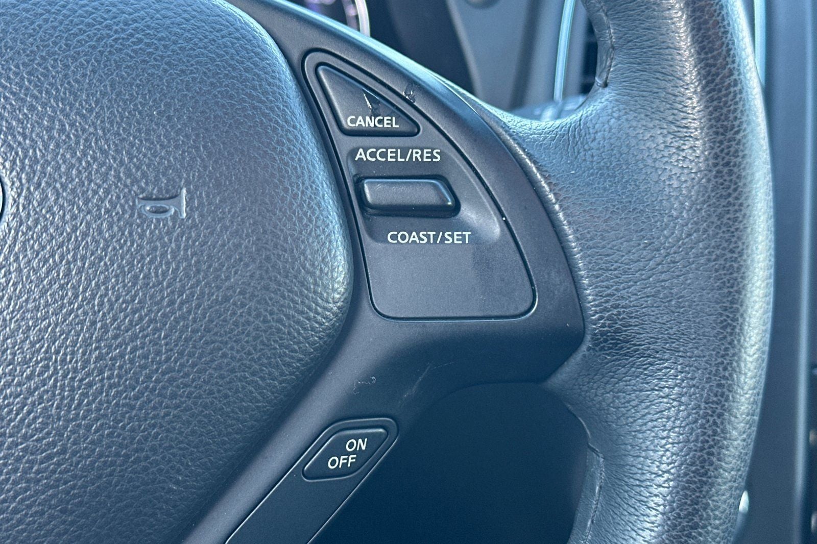 2017 INFINITI QX50 Base