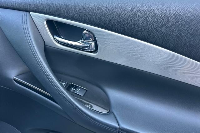 2017 INFINITI QX50 Base