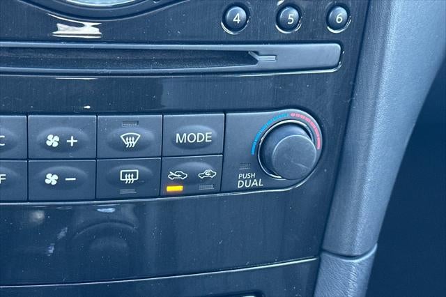 2017 INFINITI QX50 Base