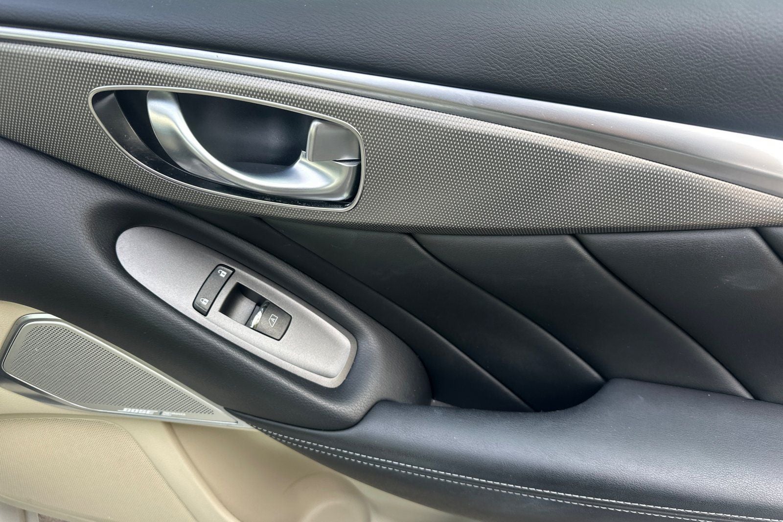 2017 INFINITI Q50 2.0t Premium