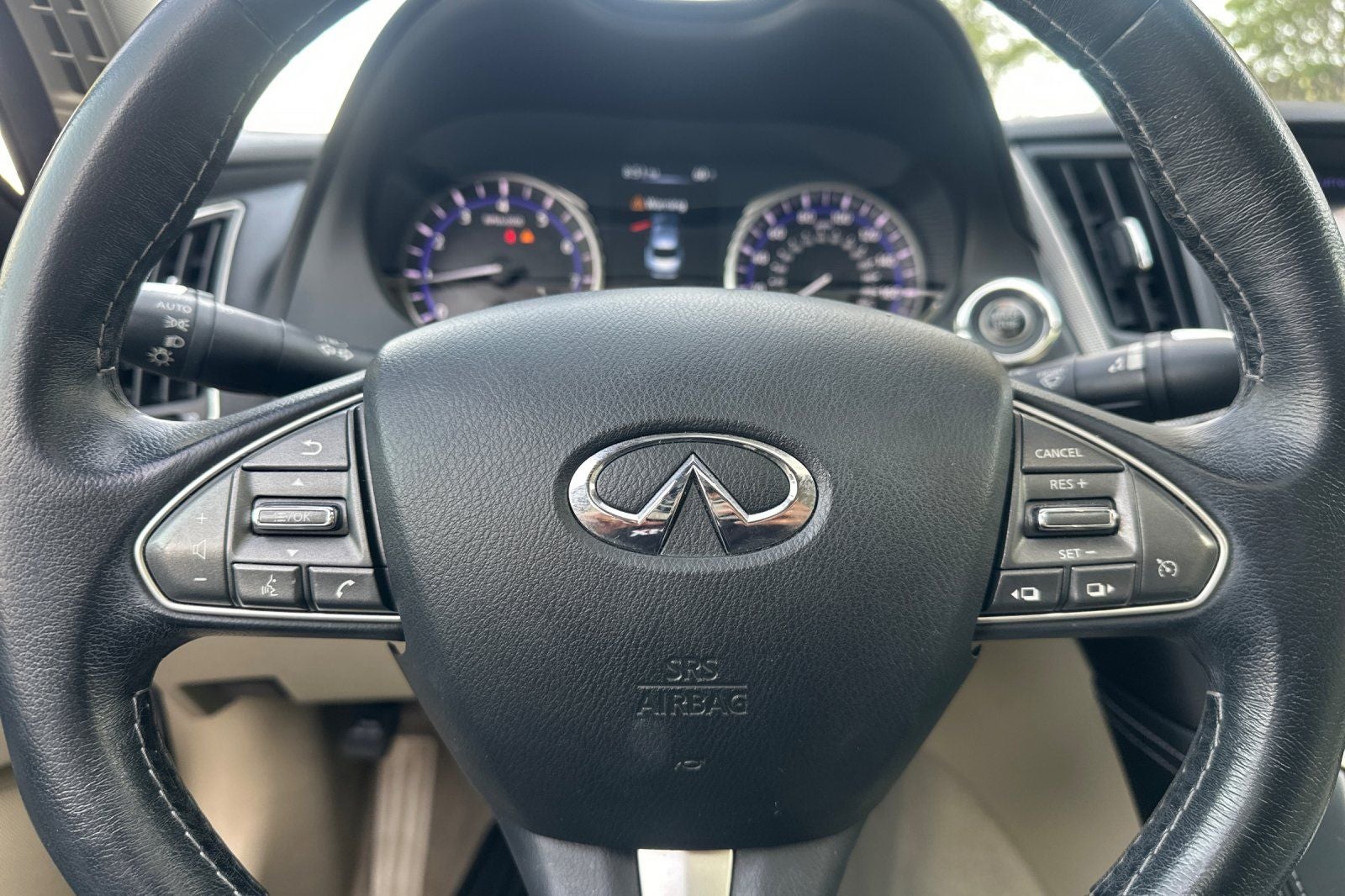 2017 INFINITI Q50 2.0t Premium