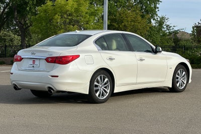 2017 INFINITI Q50 2.0t Premium