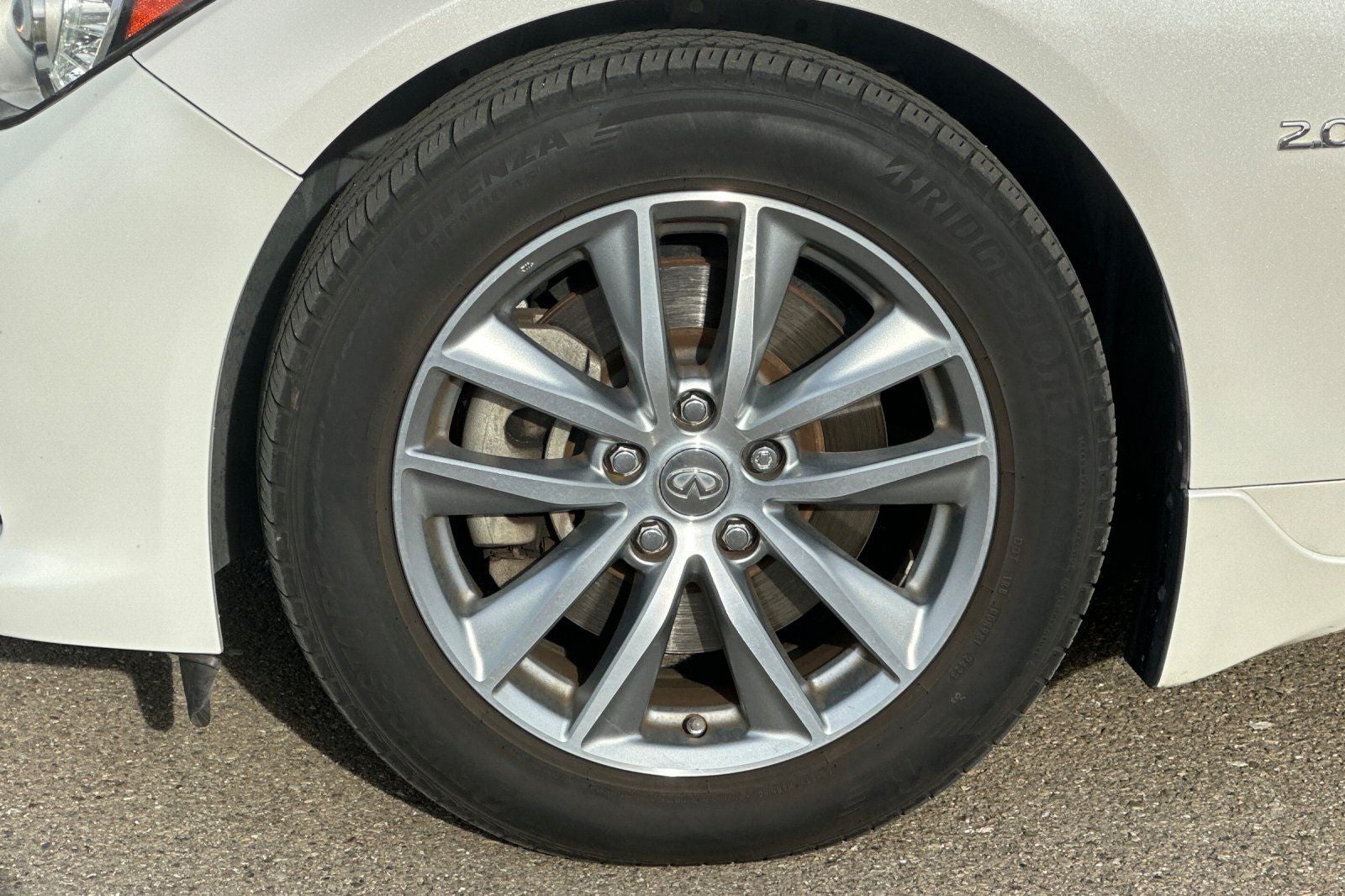 2017 INFINITI Q50 2.0t Premium