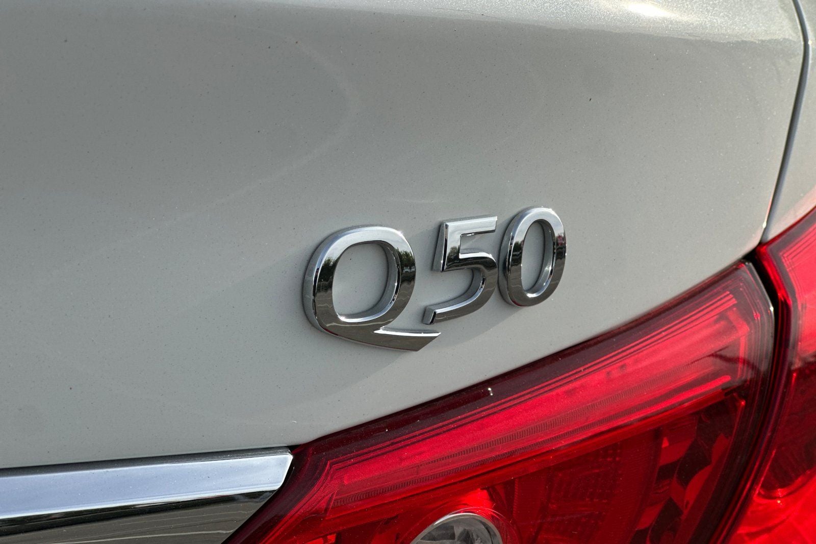 2017 INFINITI Q50 2.0t Premium