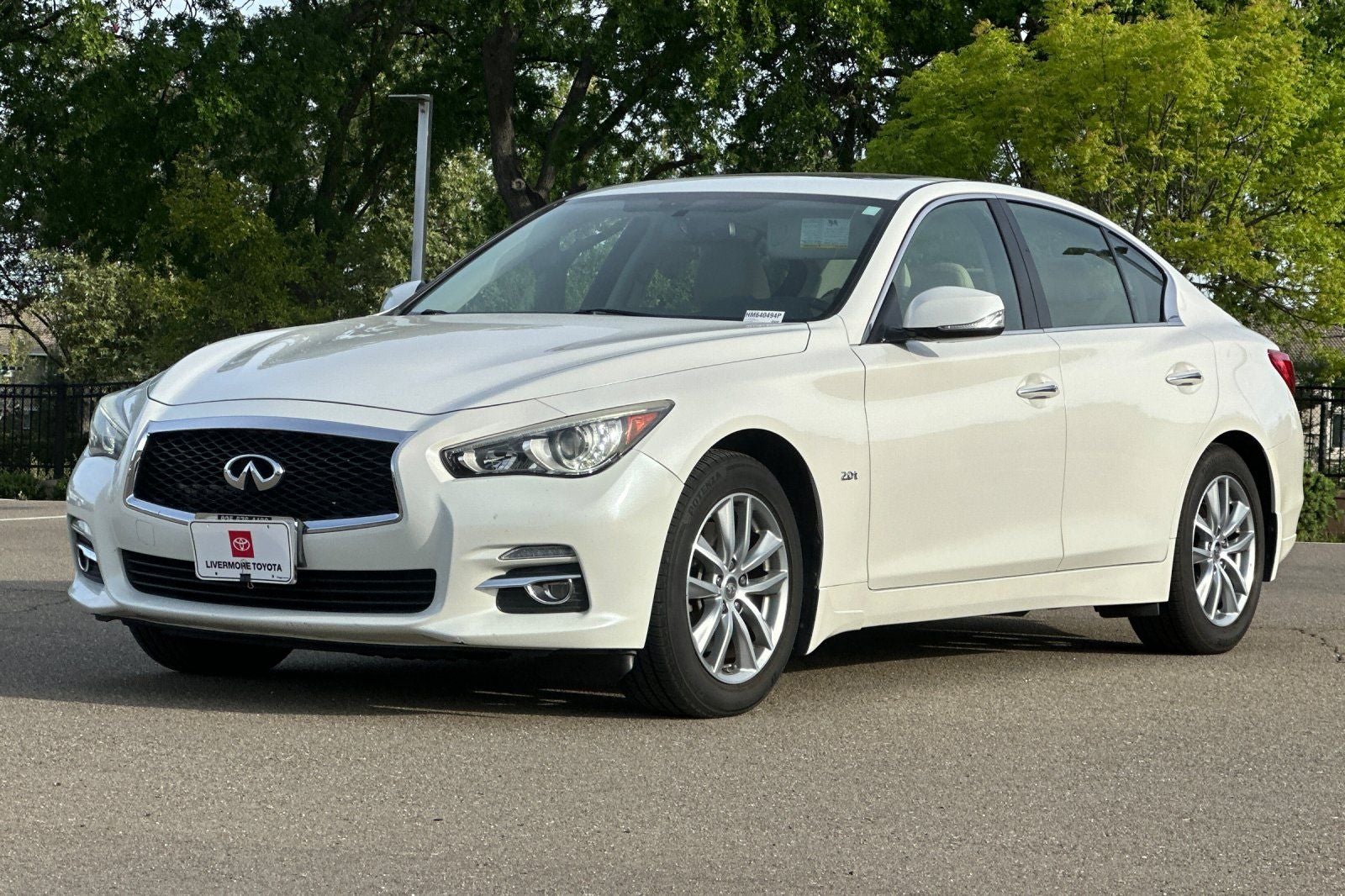 2017 INFINITI Q50 2.0t Premium