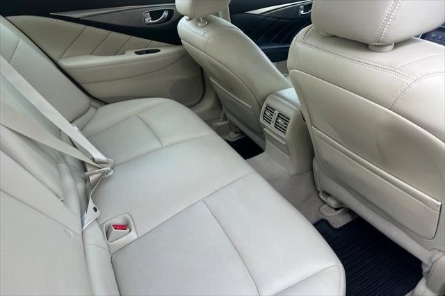 2017 INFINITI Q50 2.0t Premium