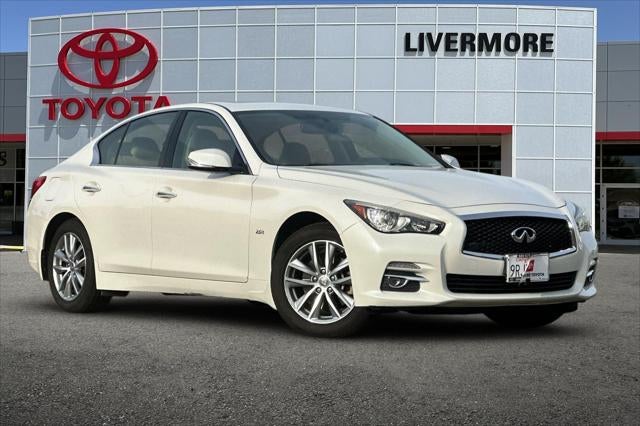 2017 INFINITI Q50 2.0t Premium