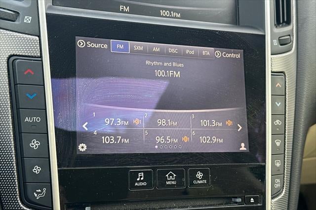 2017 INFINITI Q50 2.0t Premium