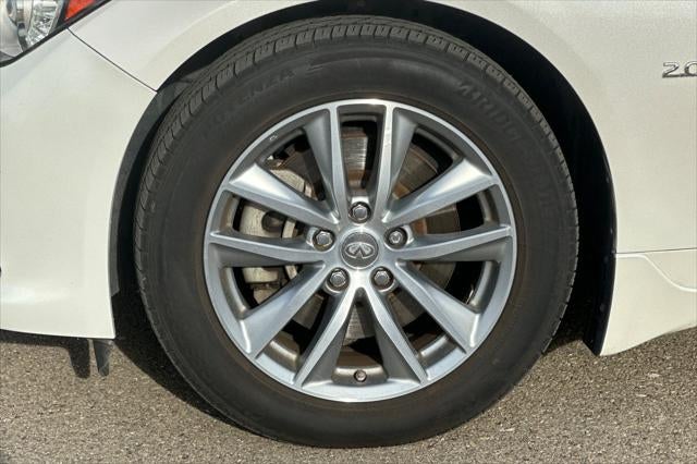 2017 INFINITI Q50 2.0t Premium