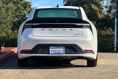 2026 Toyota Prius Plug-In Hybrid SE