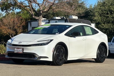 2026 Toyota Prius Plug-In Hybrid SE
