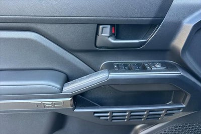 2025 Toyota 4Runner i-FORCE MAX Hybrid TRD Off Road