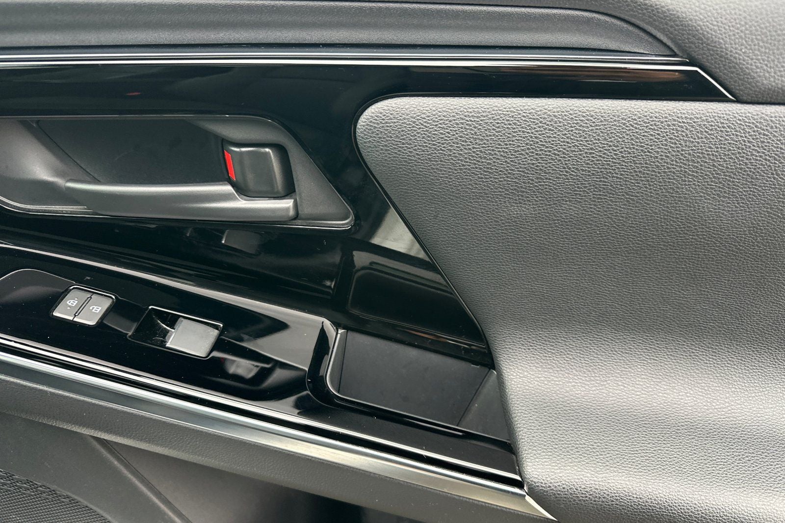 2023 Toyota bZ4X Limited