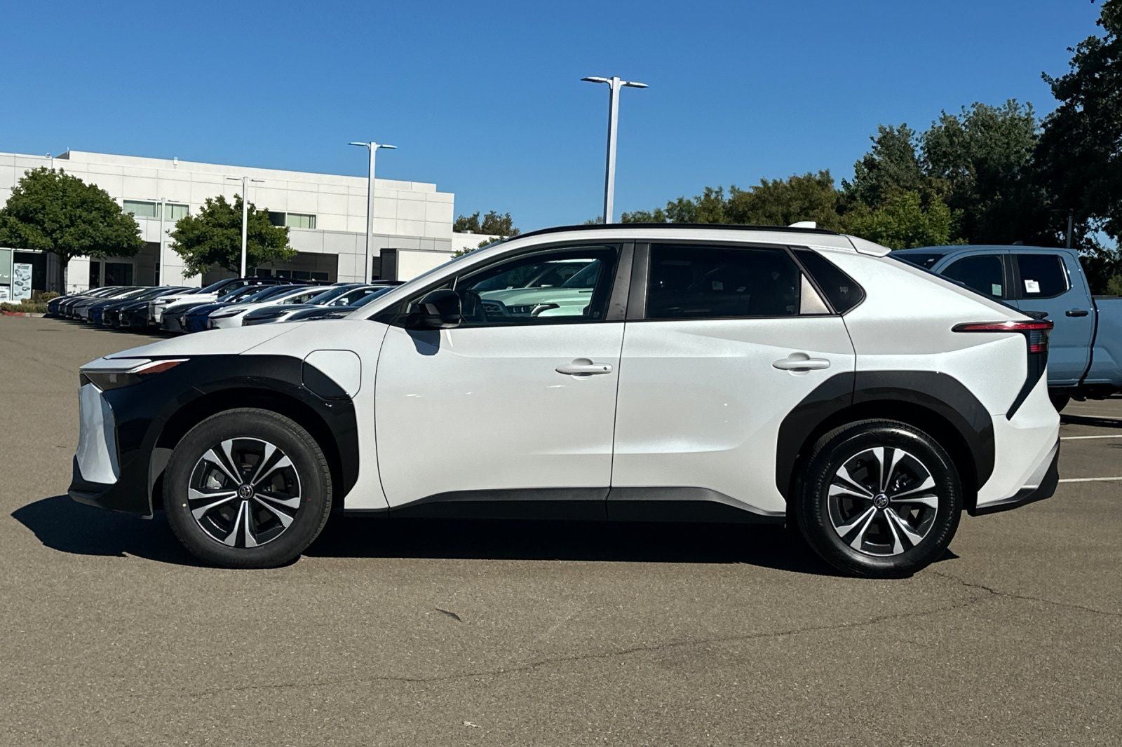 2024 Toyota bZ4X XLE