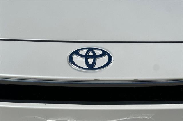 2024 Toyota bZ4X XLE