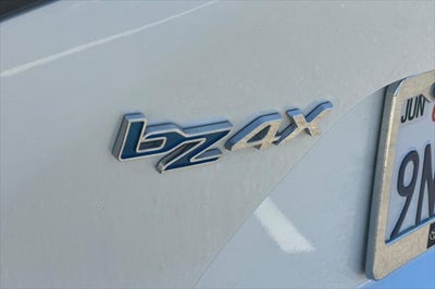 2024 Toyota bZ4X XLE