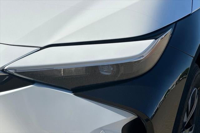 2024 Toyota bZ4X XLE