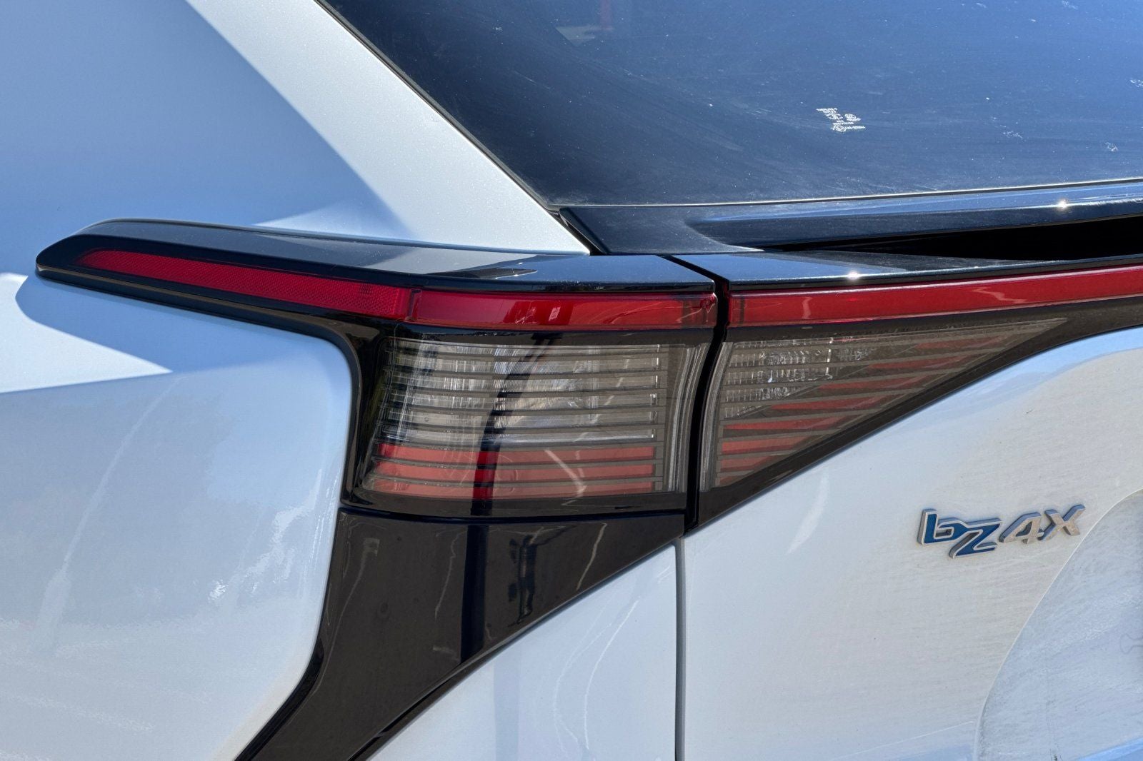 2023 Toyota bZ4X Limited