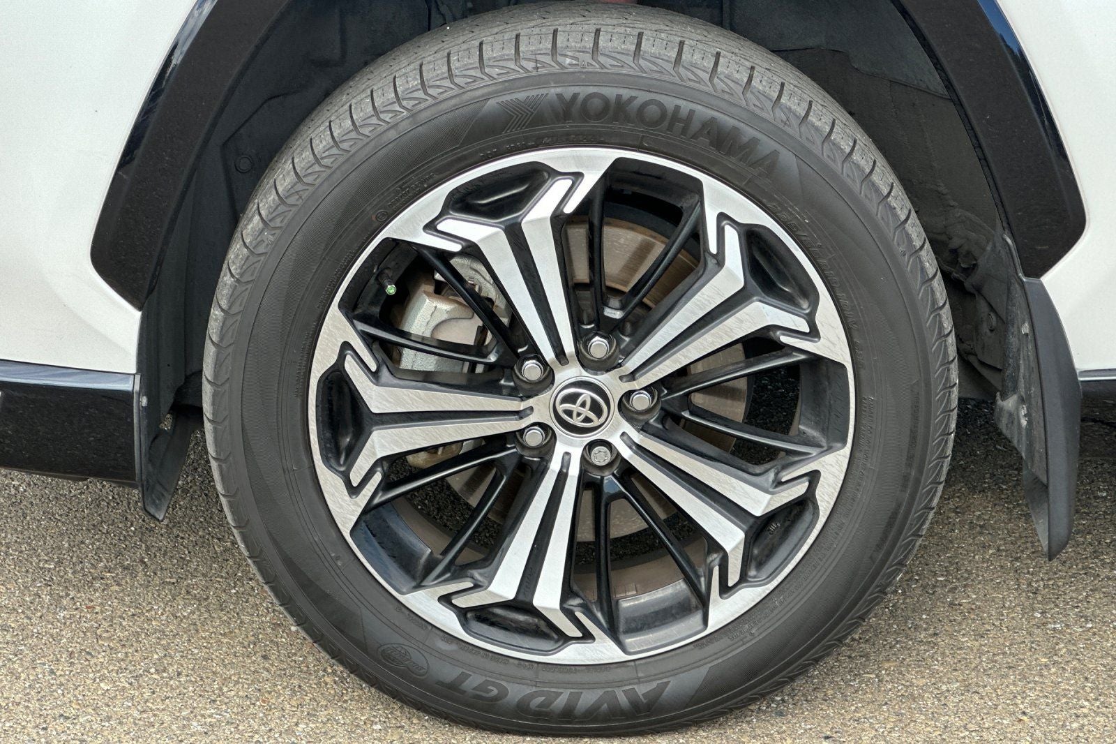 2024 Toyota RAV4 Prime XSE