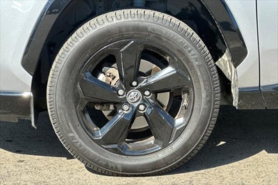 2019 Toyota RAV4 Hybrid XSE