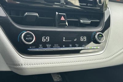 2022 Toyota Corolla Hatchback XSE