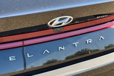 2023 Hyundai Elantra Hybrid Limited