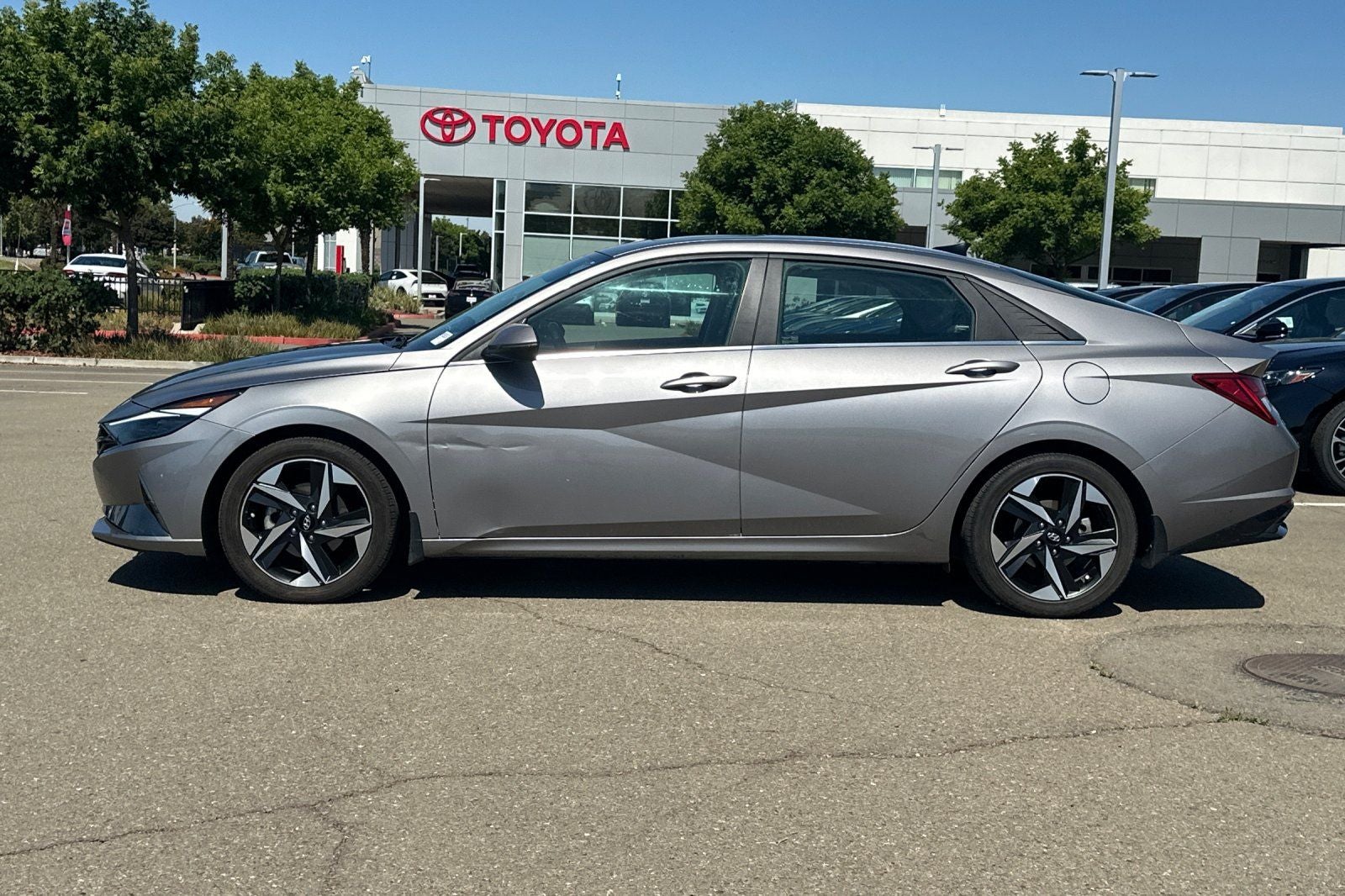 2023 Hyundai Elantra Hybrid Limited