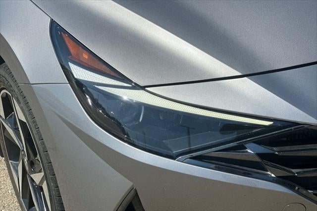 2023 Hyundai Elantra Hybrid Limited