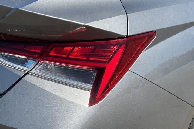 2023 Hyundai Elantra Hybrid Limited