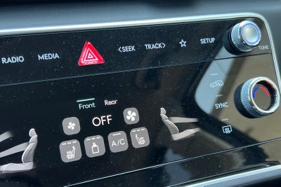 2025 Genesis GV80 2.5T