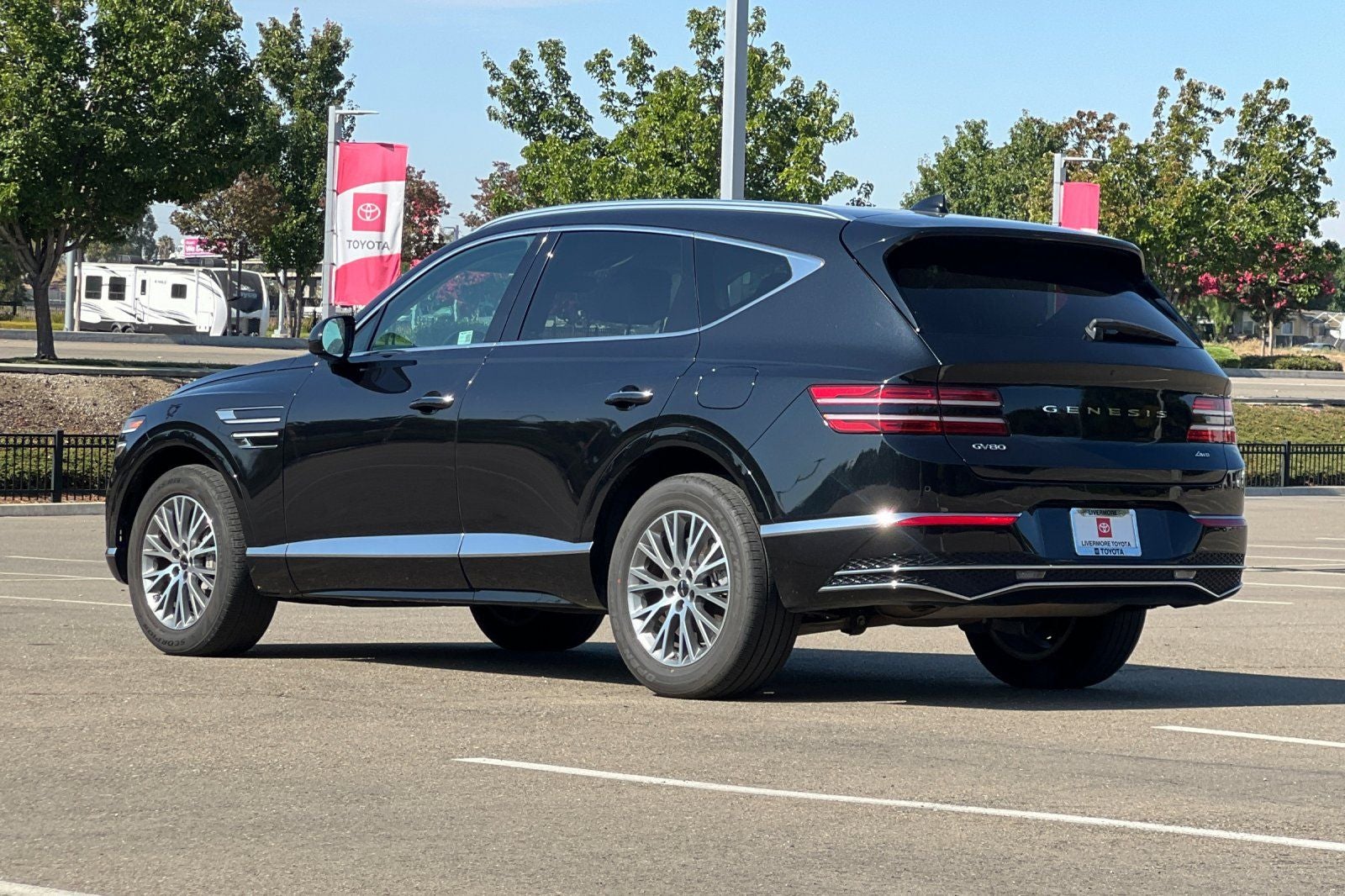 2025 Genesis GV80 2.5T