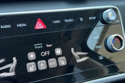 2025 Genesis GV80 2.5T