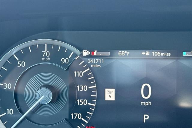 2022 Land Rover Range Rover Velar P250 R-Dynamic S