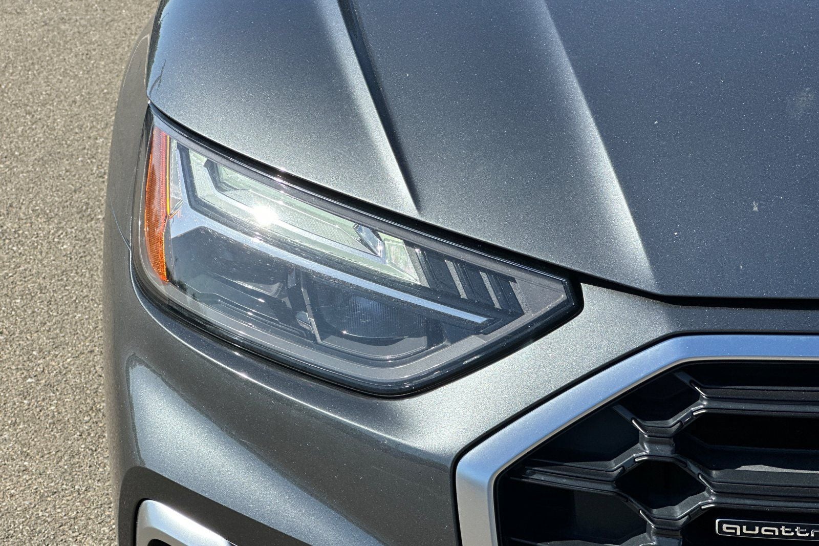 2024 Audi Q5 45 S line Premium quattro