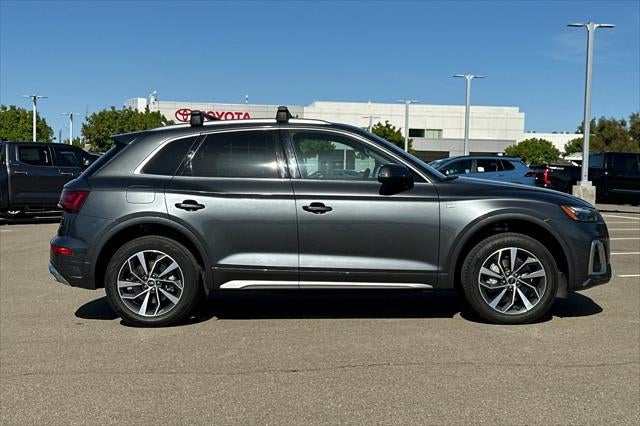 2024 Audi Q5 45 S line Premium quattro