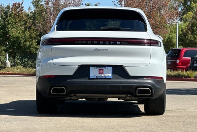 2024 Porsche Cayenne Base