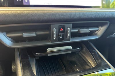 2025 Porsche Cayenne Base