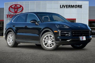 2024 Porsche Cayenne Base