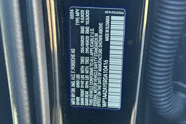 2024 Porsche Cayenne Base