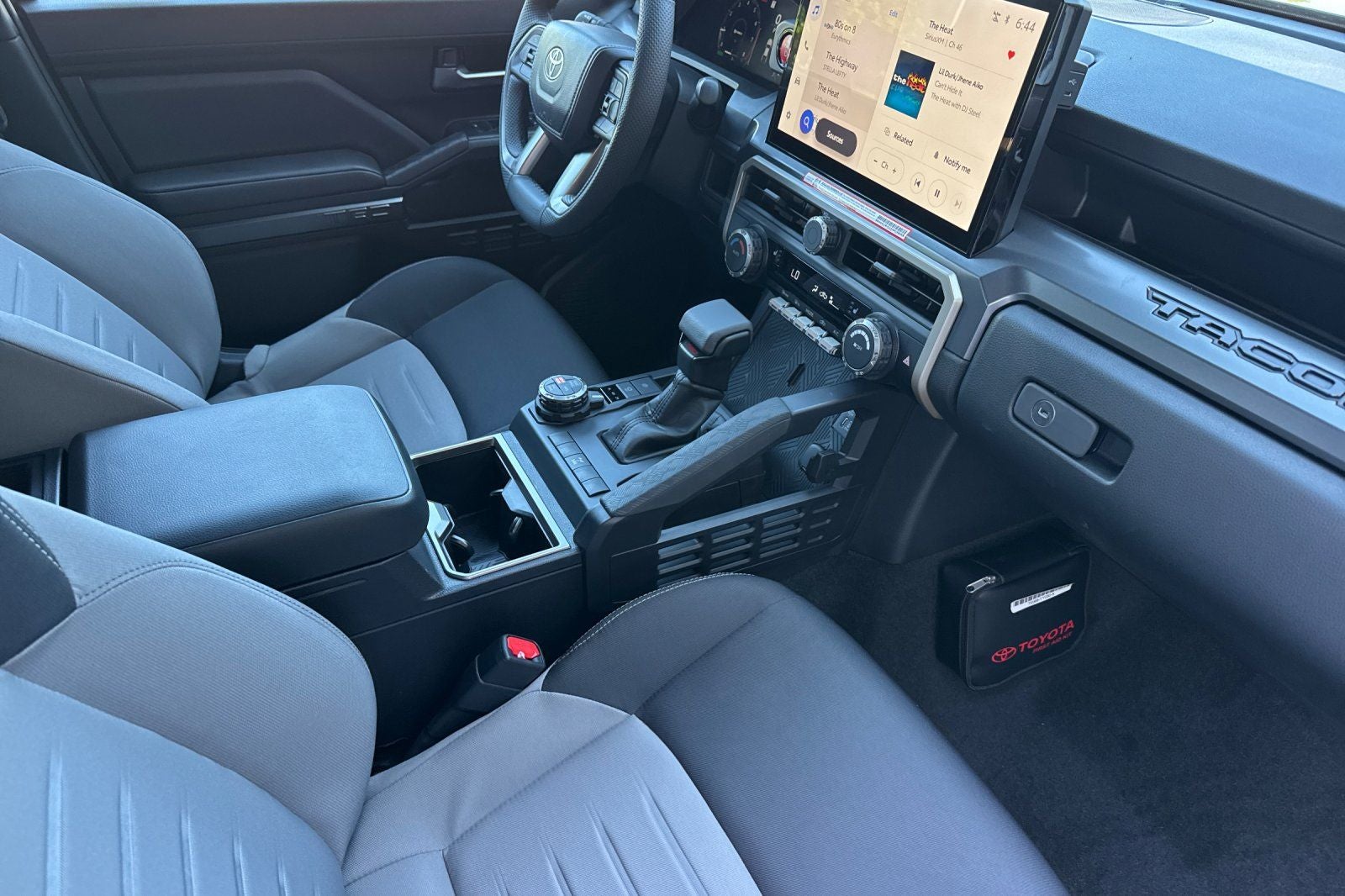 2026 Toyota Tacoma i-FORCE MAX Tacoma TRD Off-Road