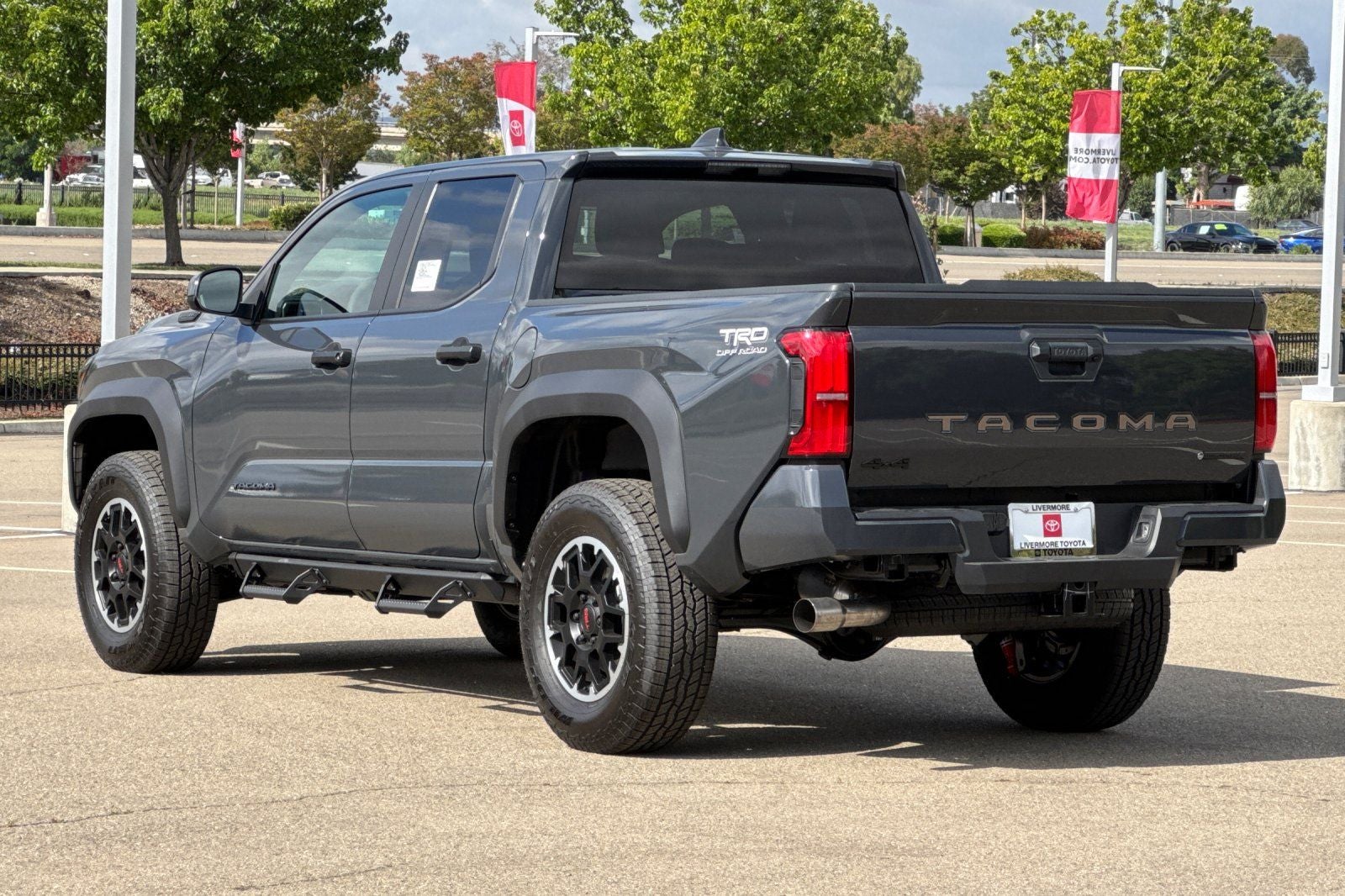 2026 Toyota Tacoma i-FORCE MAX Tacoma TRD Off-Road